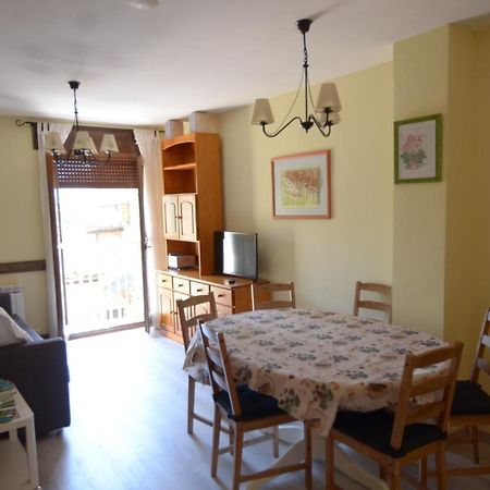 Apartamento Pena Erata Apartment บีเอสกัส ภายนอก รูปภาพ