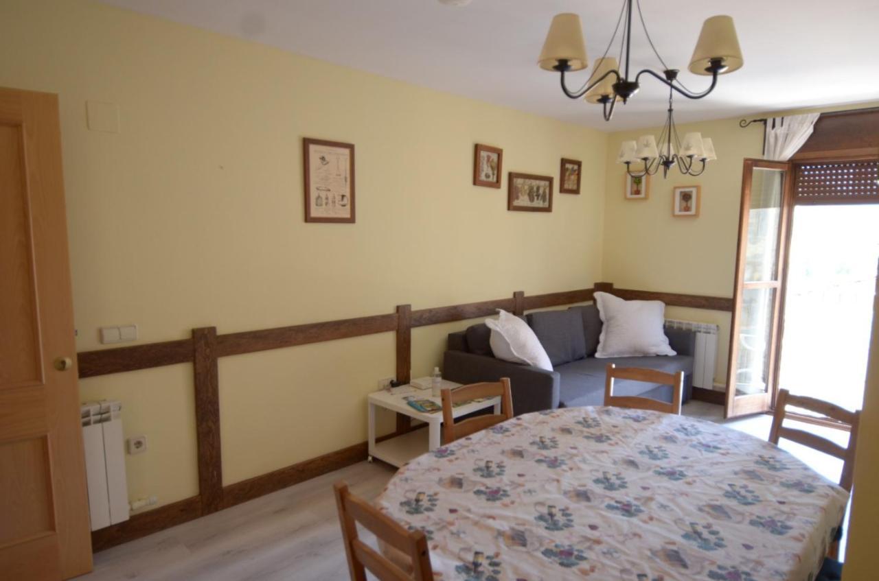 Apartamento Pena Erata Apartment บีเอสกัส ภายนอก รูปภาพ